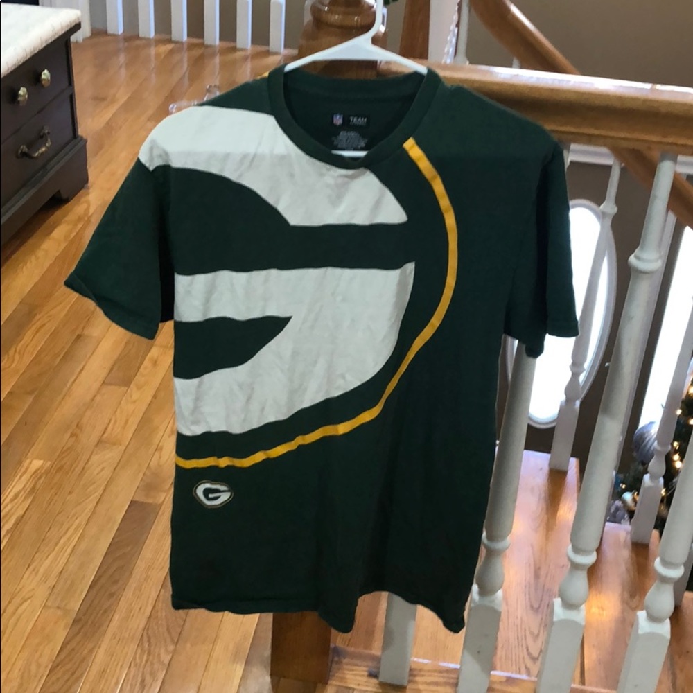 NFL TEAM APPAREL GB Packers tee shirt